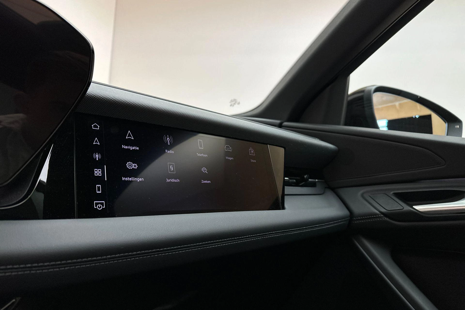 Hoofdafbeelding Audi Q6 e-tron