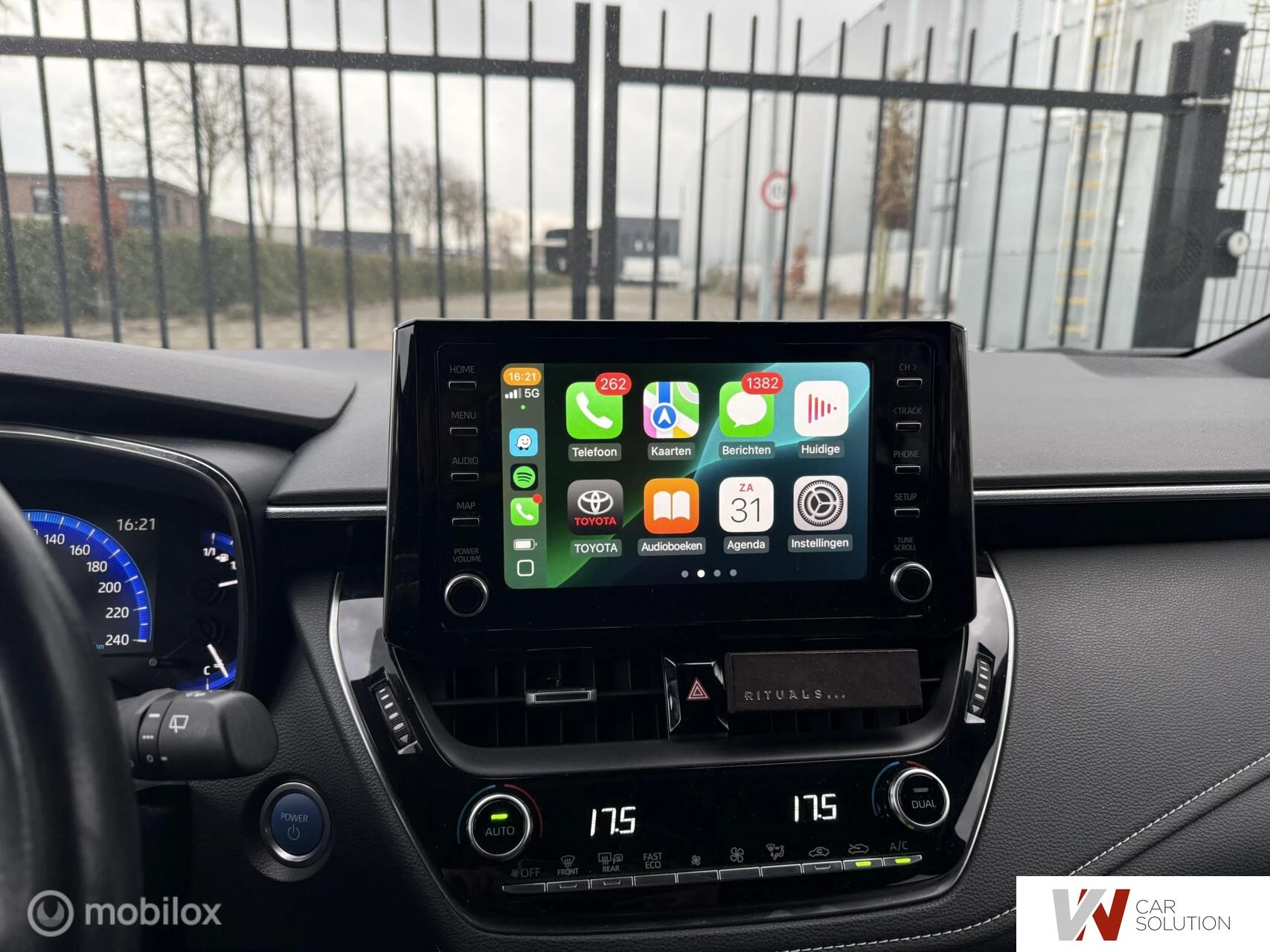 Hoofdafbeelding Toyota Corolla