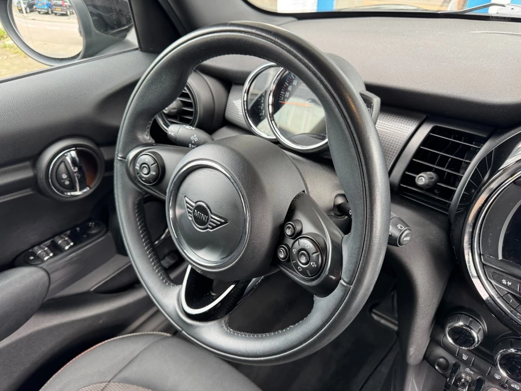 Hoofdafbeelding MINI 5-deurs
