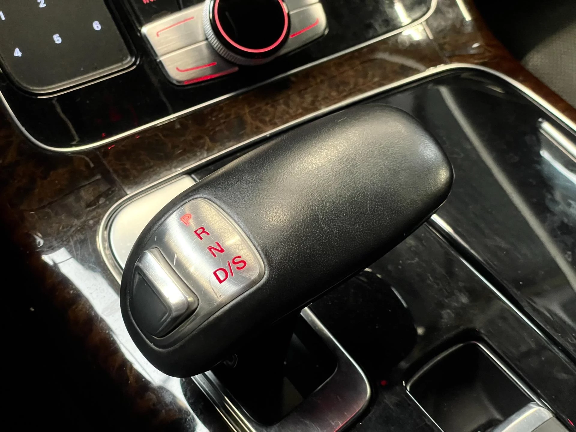 Hoofdafbeelding Audi A8