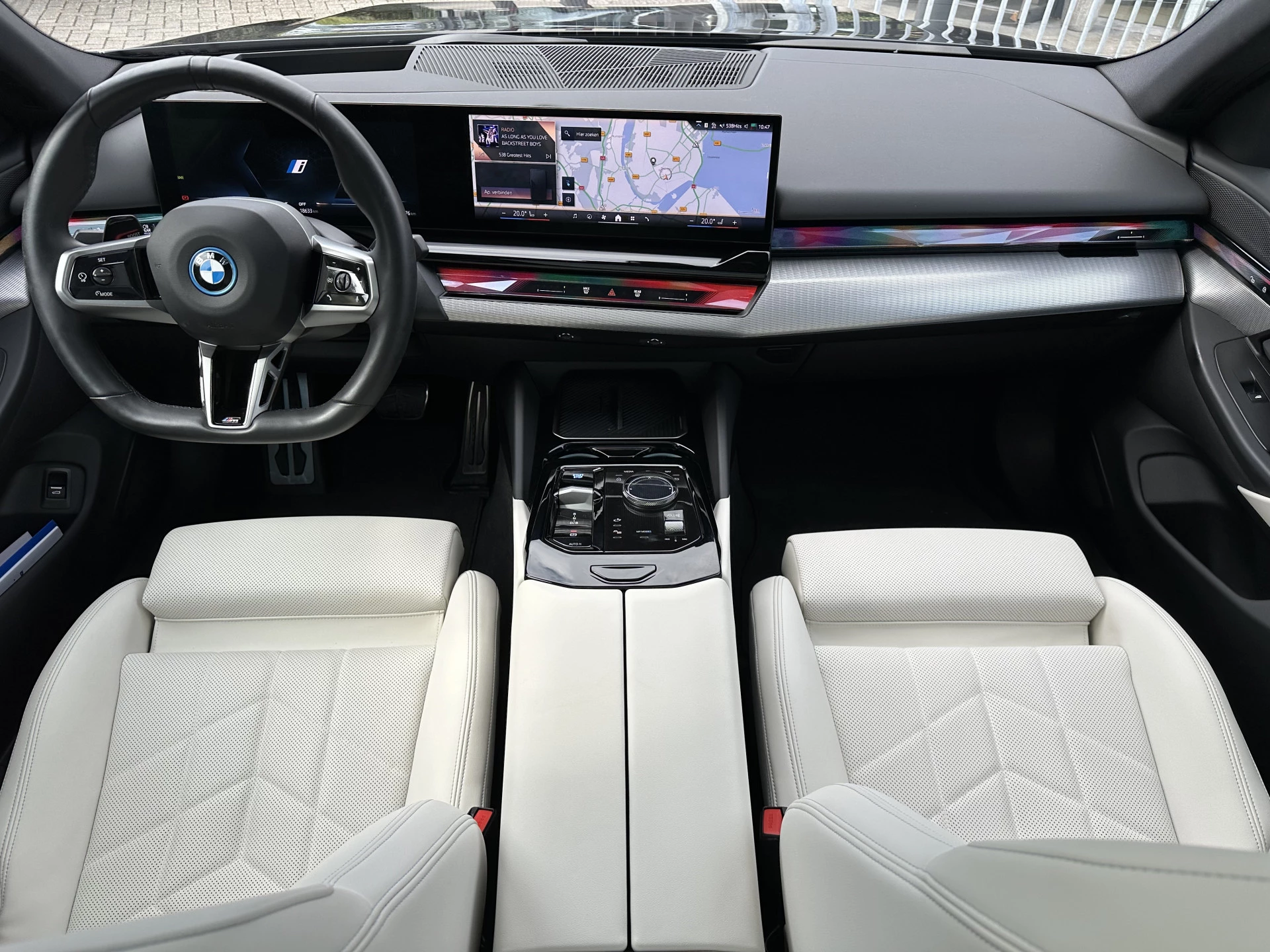 Hoofdafbeelding BMW i5
