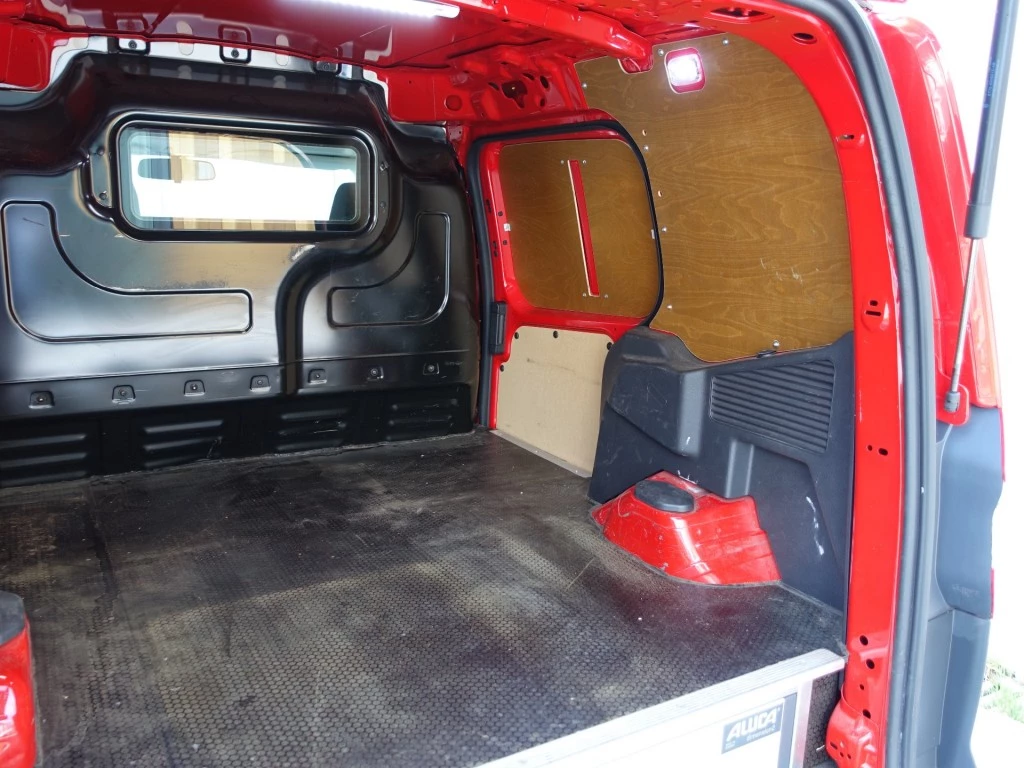 Hoofdafbeelding Ford Transit Courier