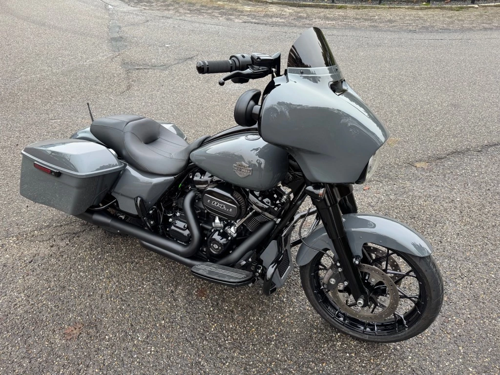 Hoofdafbeelding Harley-Davidson Street Glide