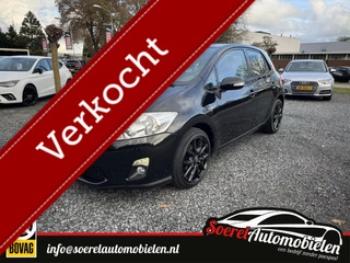 Toyota Auris 1.8 Full Hybrid Business adv lezen aub VERKOCHT