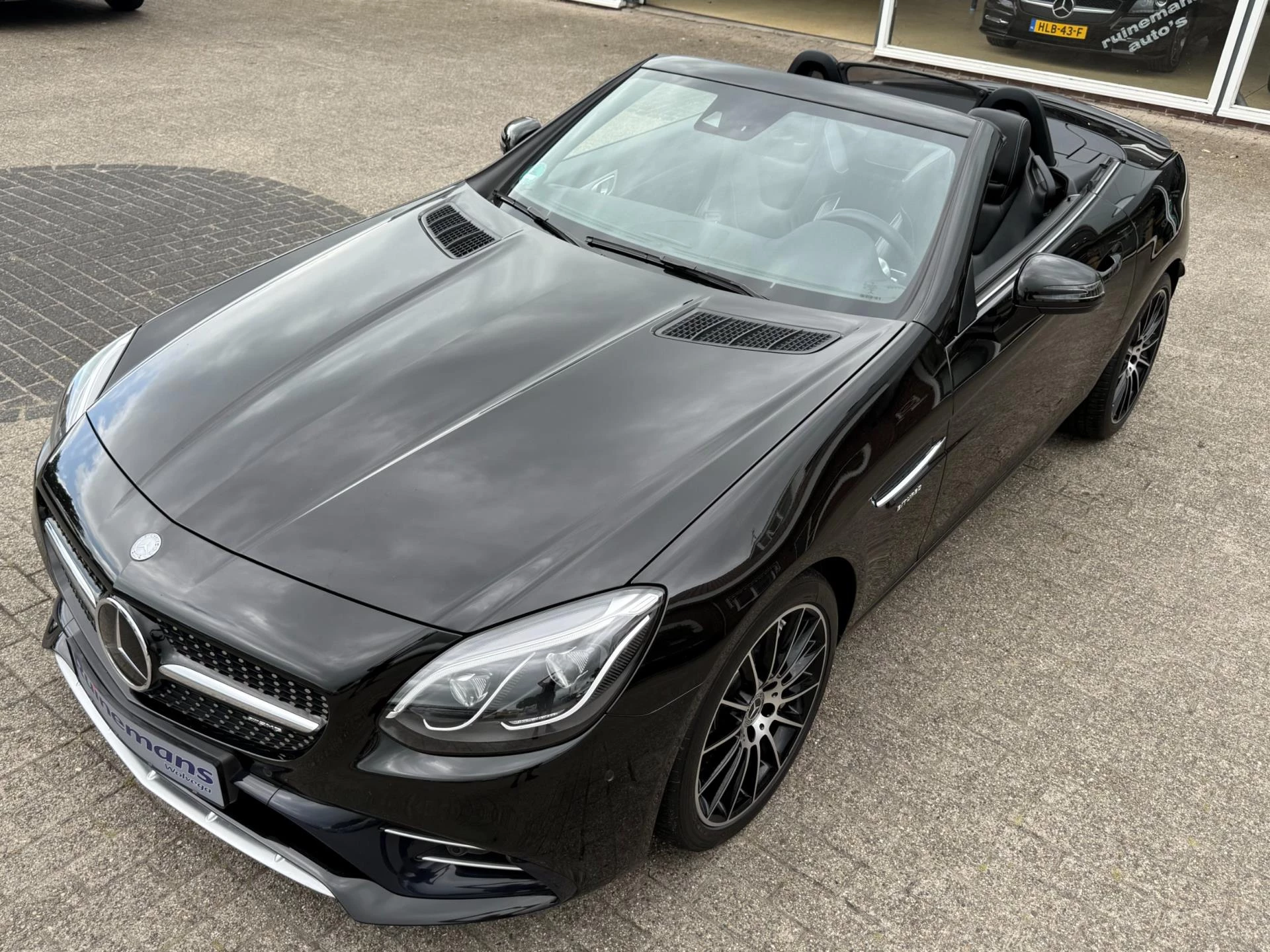 Hoofdafbeelding Mercedes-Benz SLC
