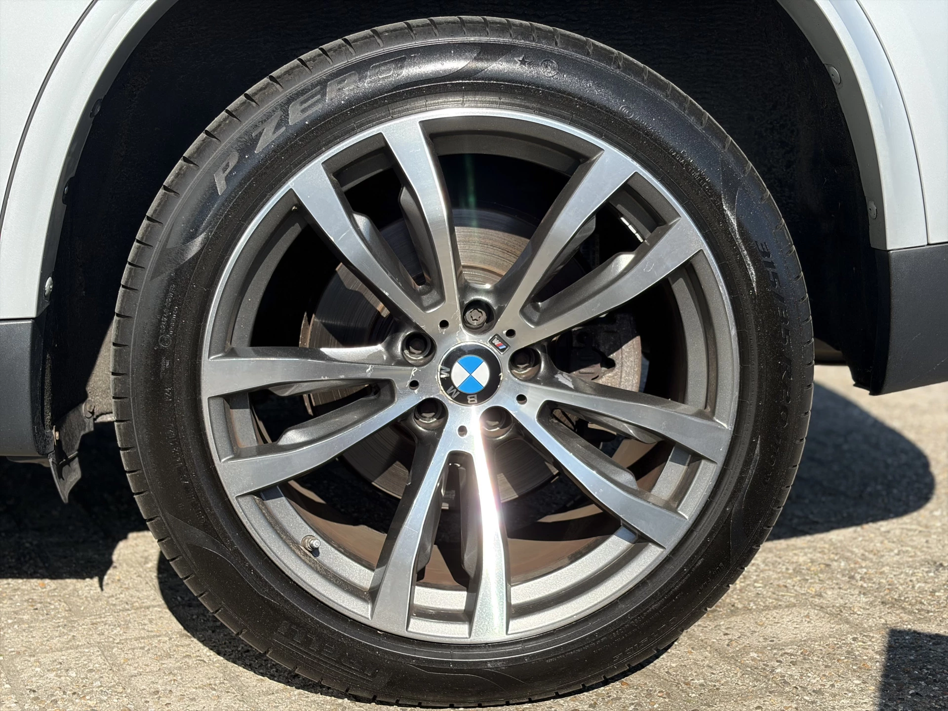 Hoofdafbeelding BMW X5