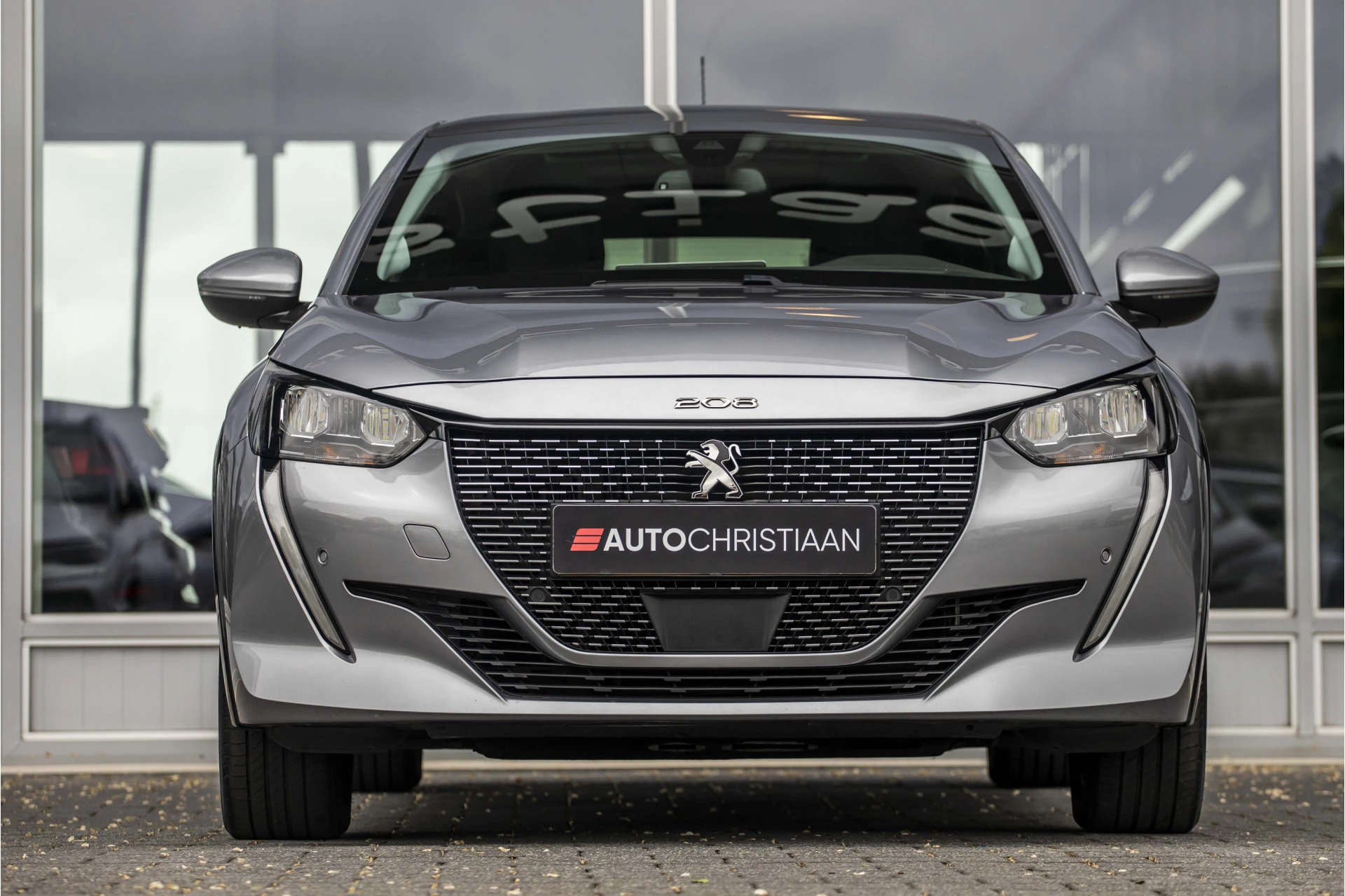 Hoofdafbeelding Peugeot e-208