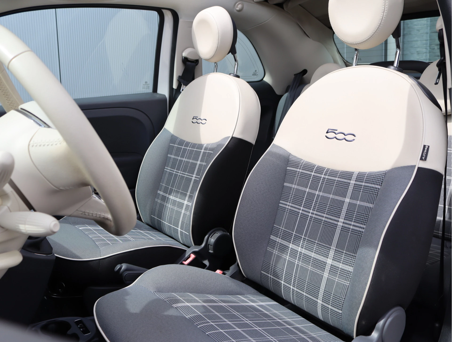 Hoofdafbeelding Fiat 500C