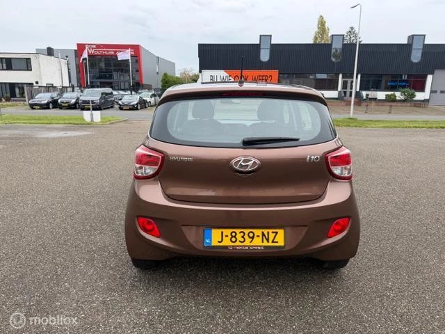 Hoofdafbeelding Hyundai i10