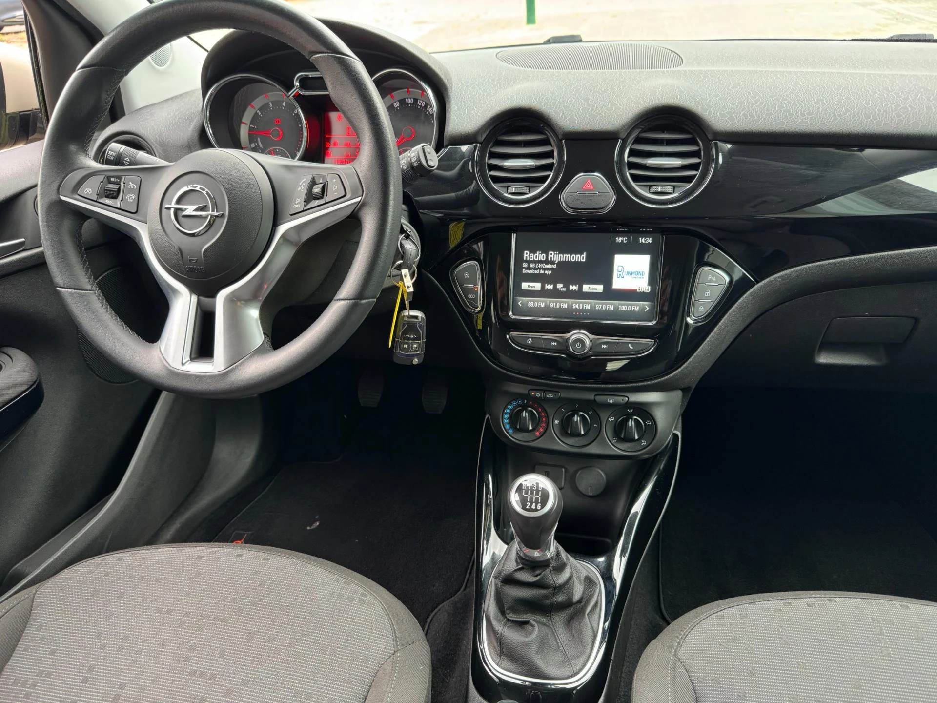 Hoofdafbeelding Opel ADAM