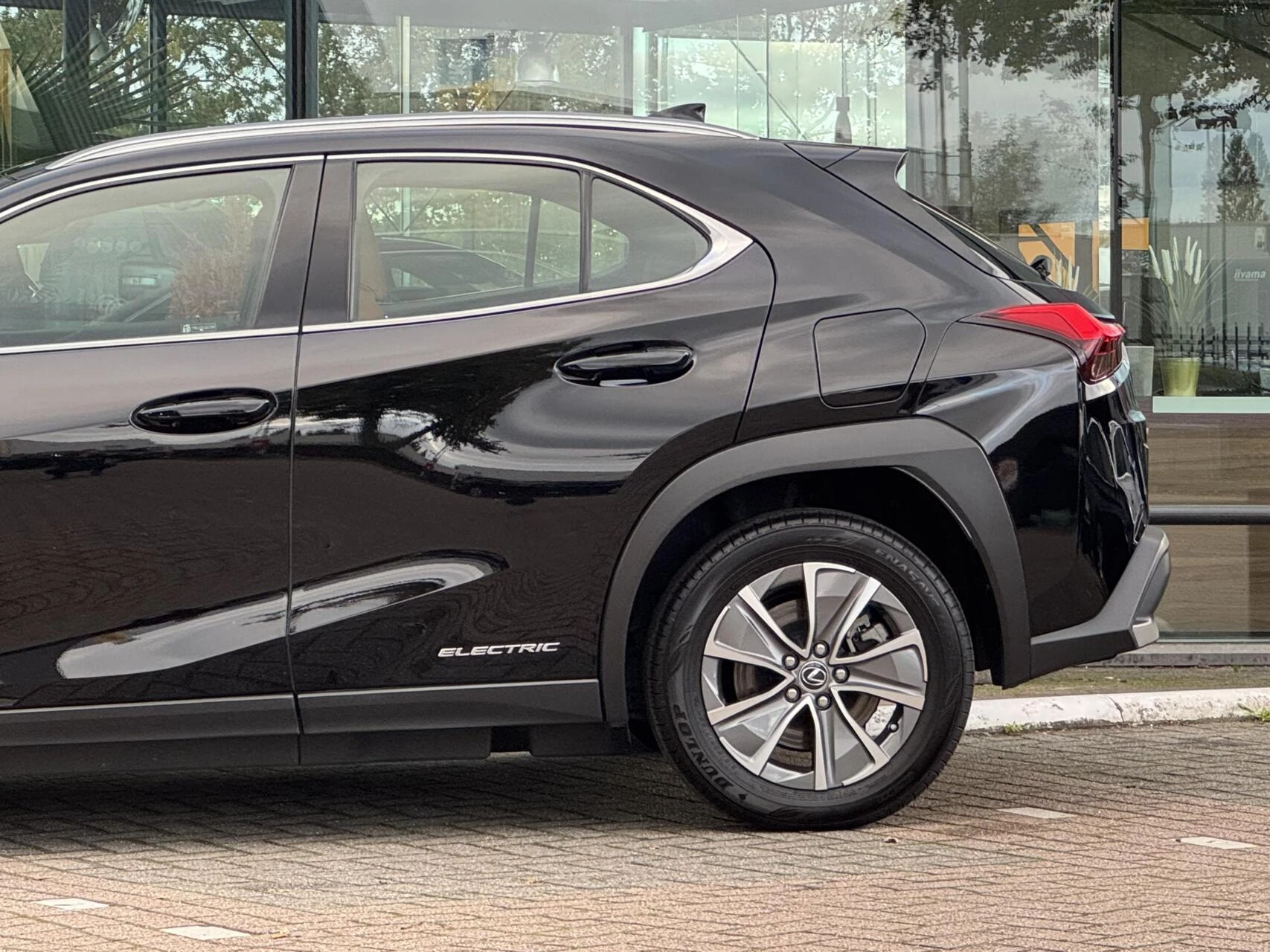 Hoofdafbeelding Lexus UX