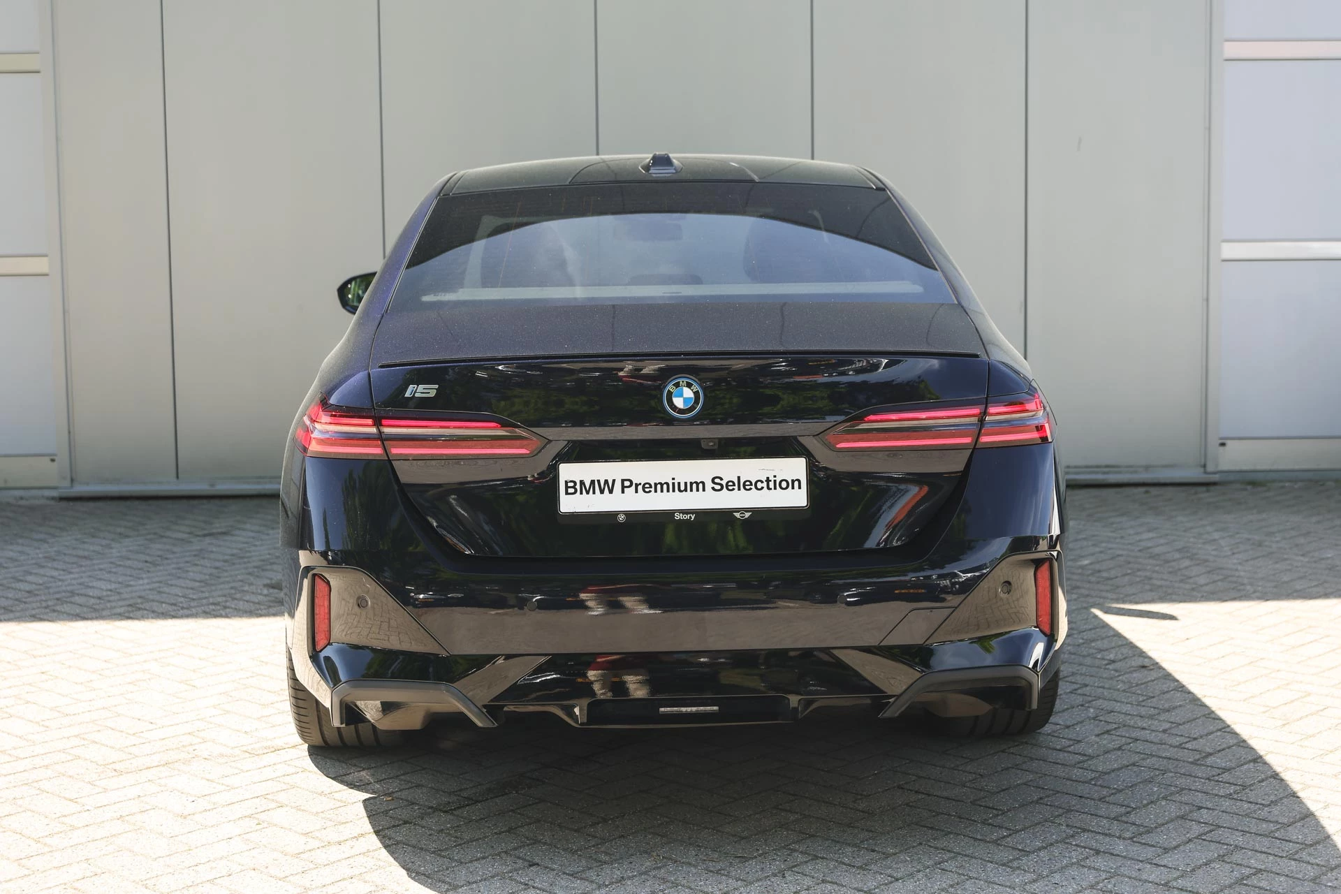 Hoofdafbeelding BMW i5