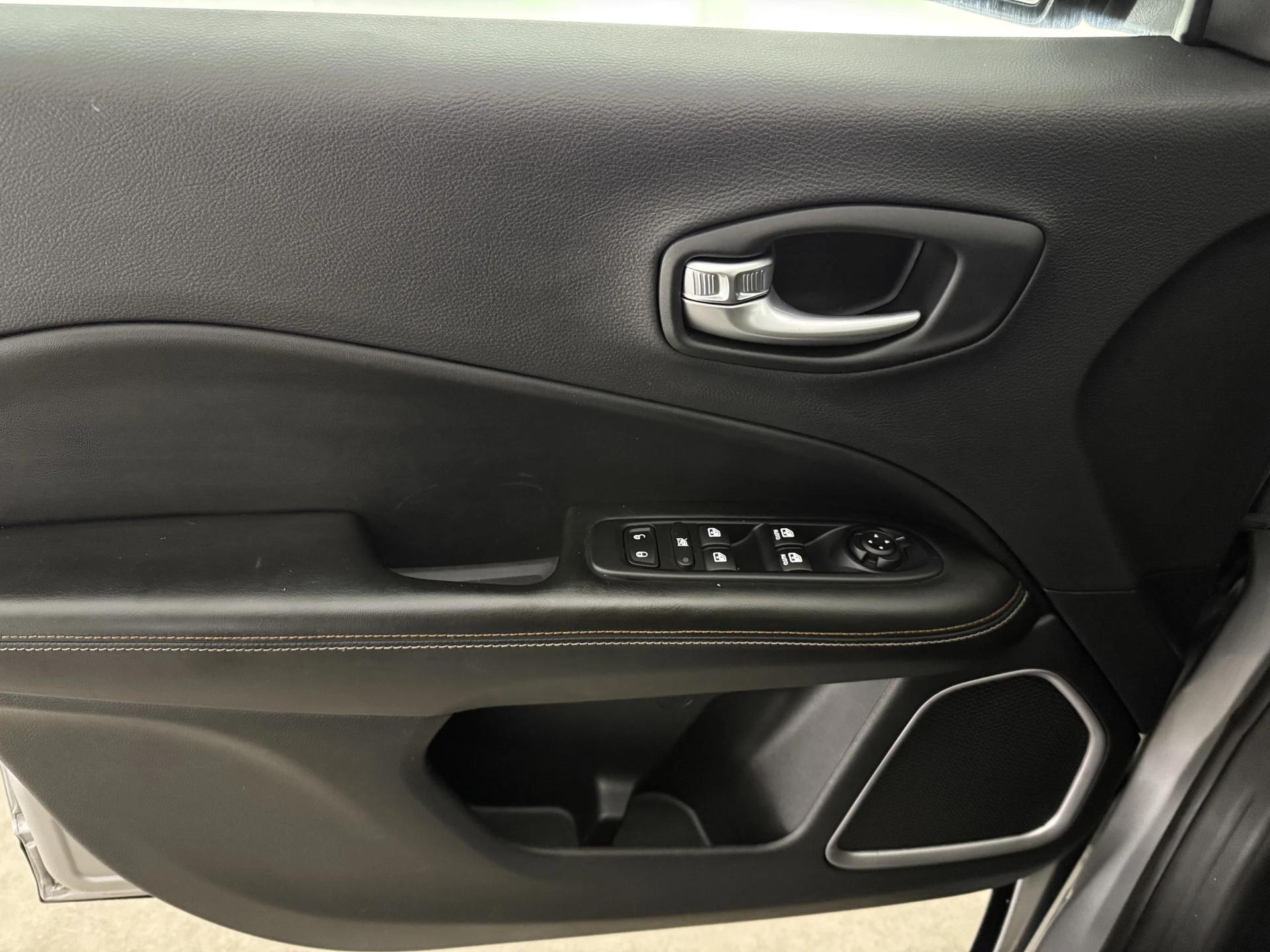 Hoofdafbeelding Jeep Compass