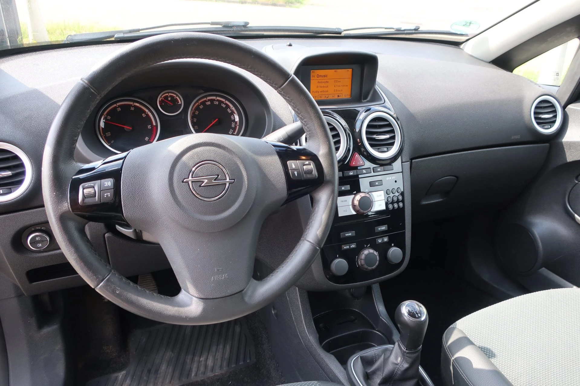 Hoofdafbeelding Opel Corsa
