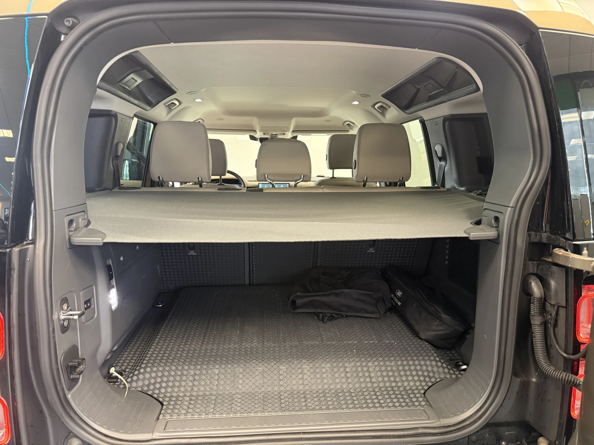 Hoofdafbeelding Land Rover Defender