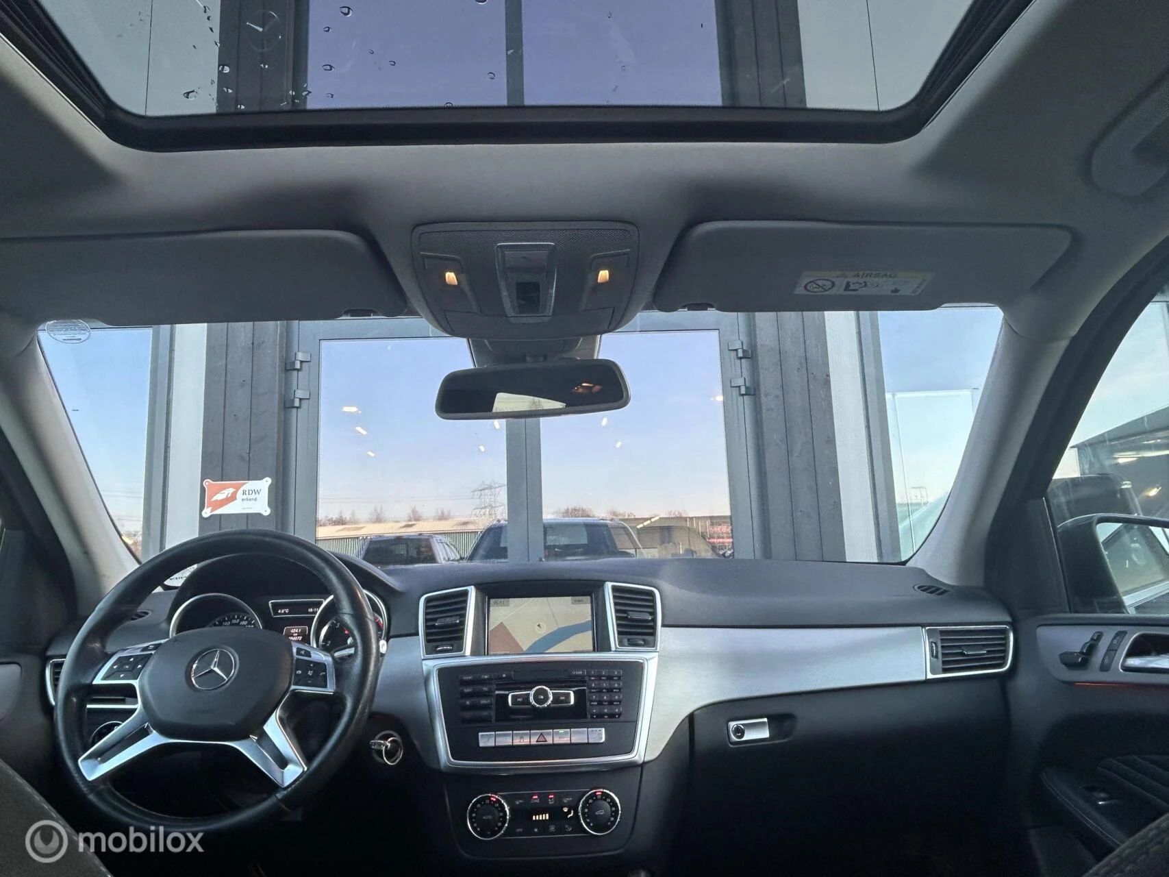 Hoofdafbeelding Mercedes-Benz M-Klasse