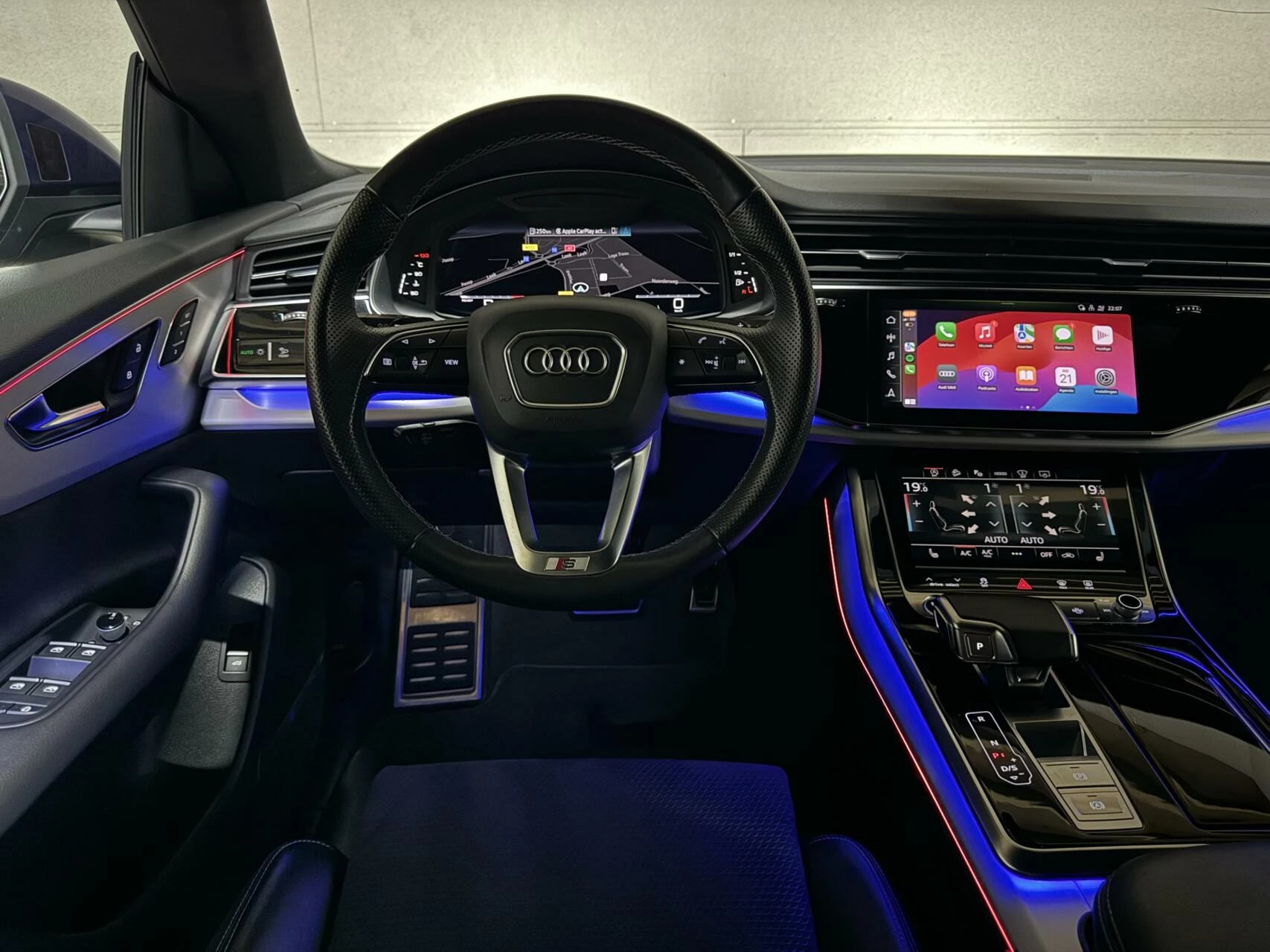Hoofdafbeelding Audi Q8