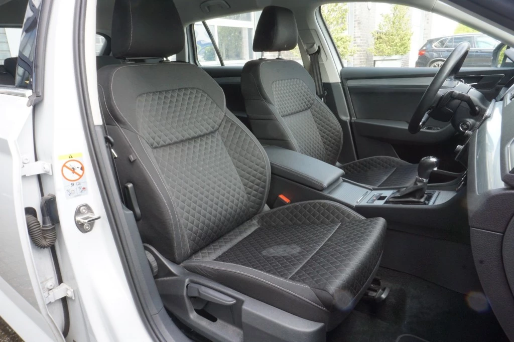 Hoofdafbeelding Škoda Superb