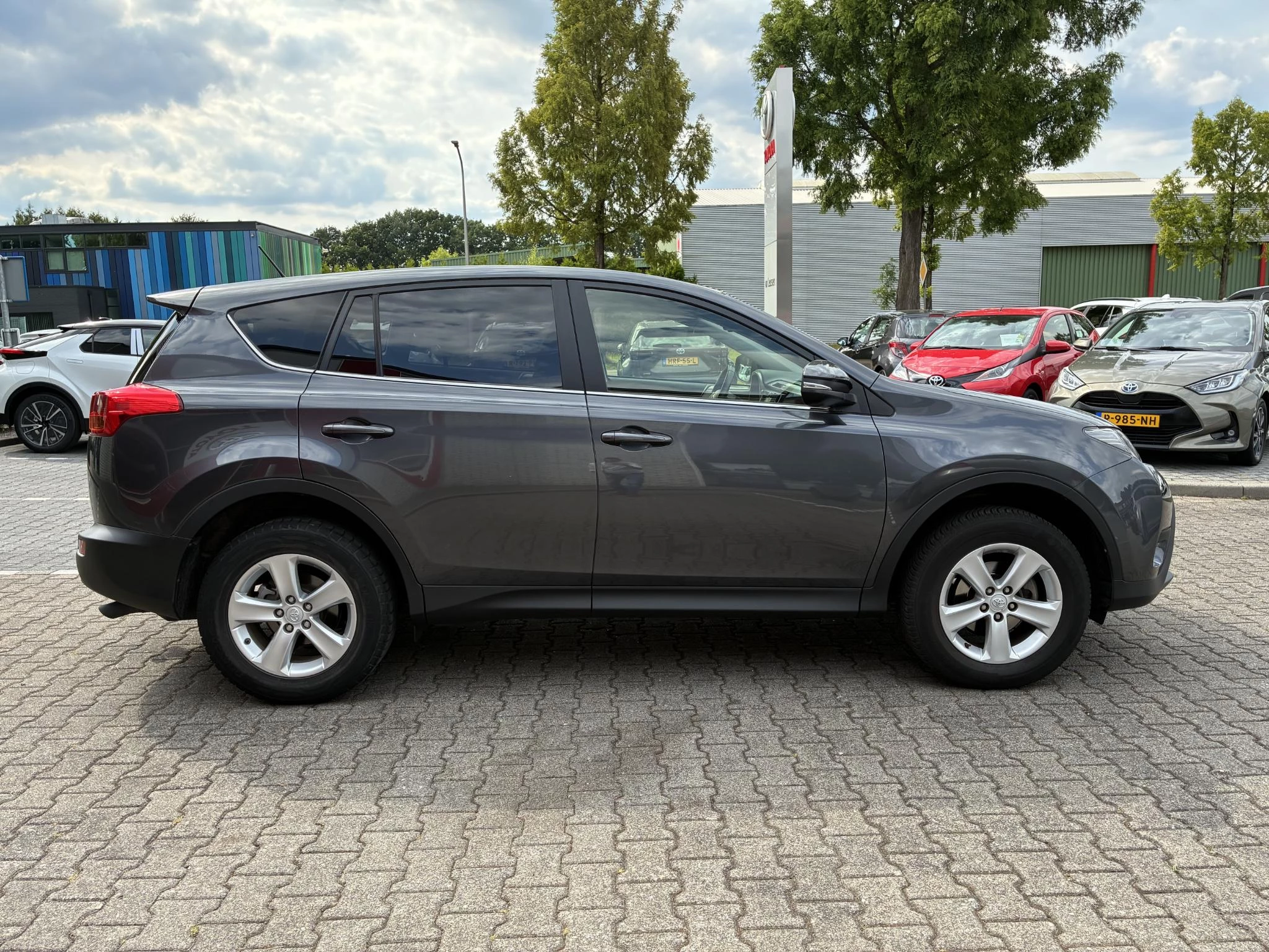 Hoofdafbeelding Toyota RAV4