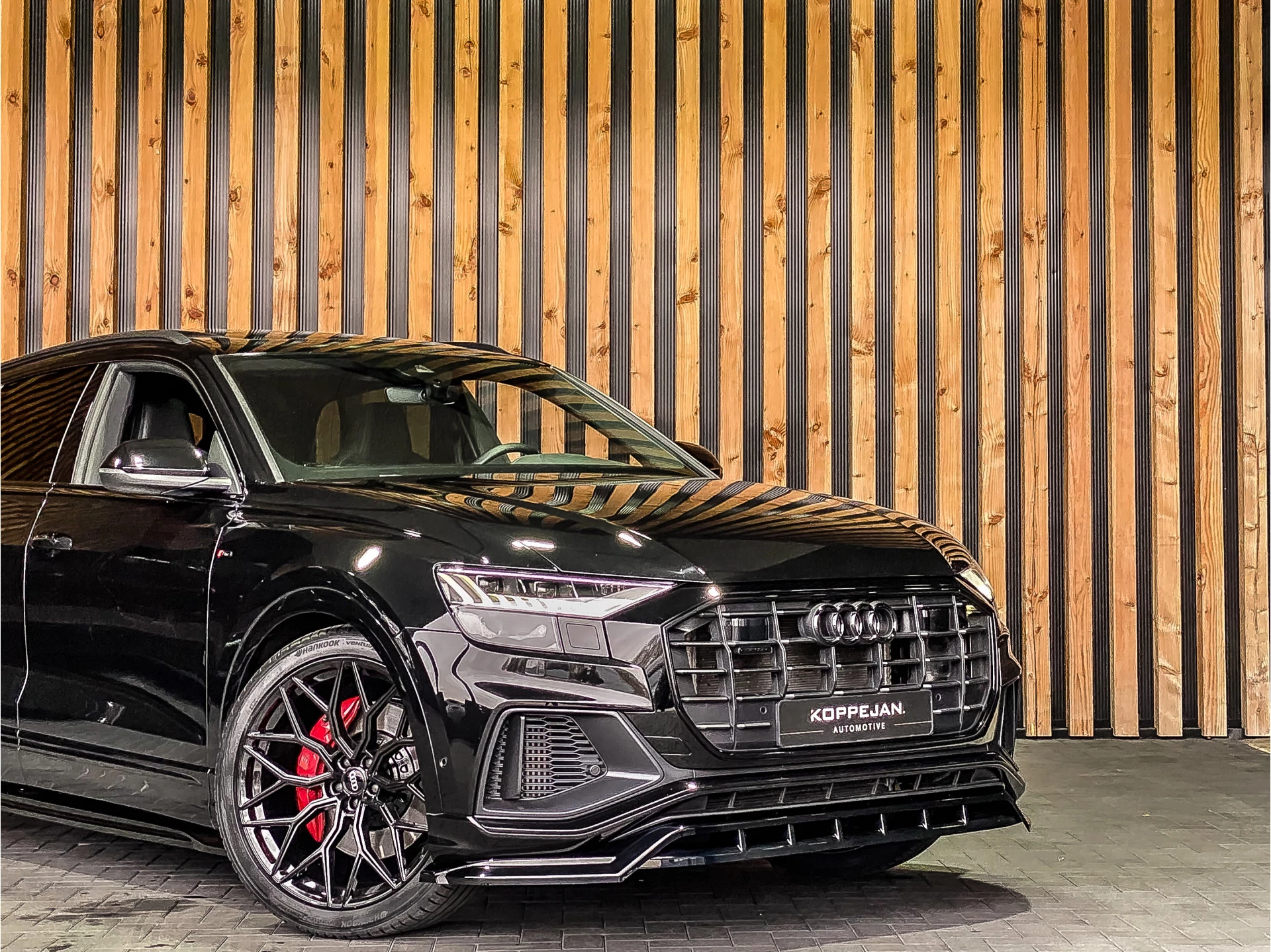 Hoofdafbeelding Audi Q8