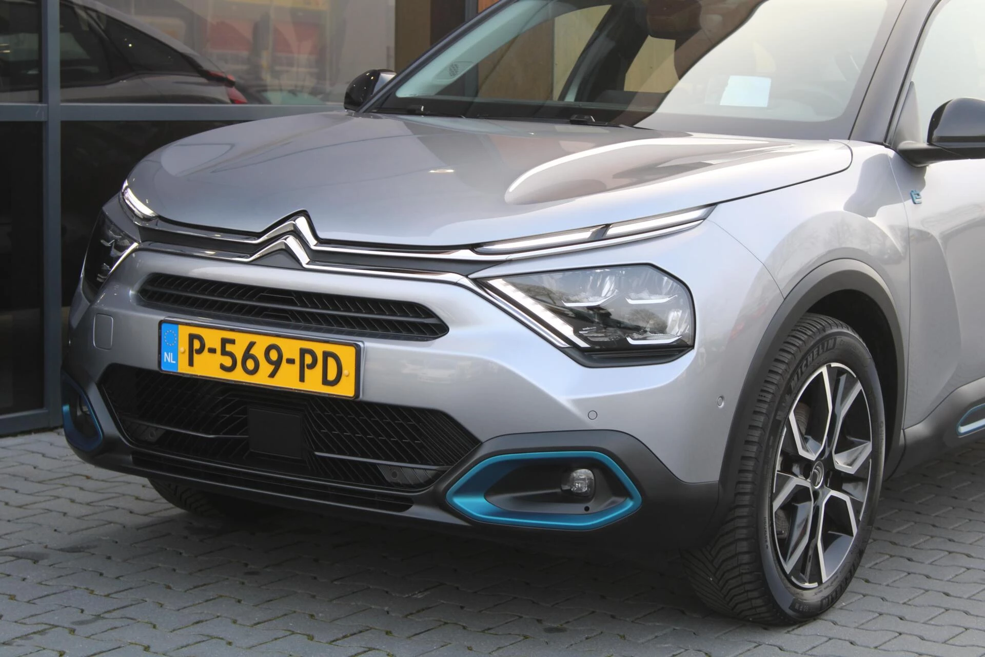 Hoofdafbeelding Citroën ë-C4