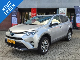 Toyota RAV4 2.5 Hybrid AWD Executive TREKHAAK 1650KG TREKGEW LEDER 4S-BANDEN SCHUIFDAK JBL-AUDIO BLIND SPOT NAVI EL-ACHTERKLEP 360-CAMERA STOELVERW LEDER EL-STOEL + GEHEUGEN NL-AUTO