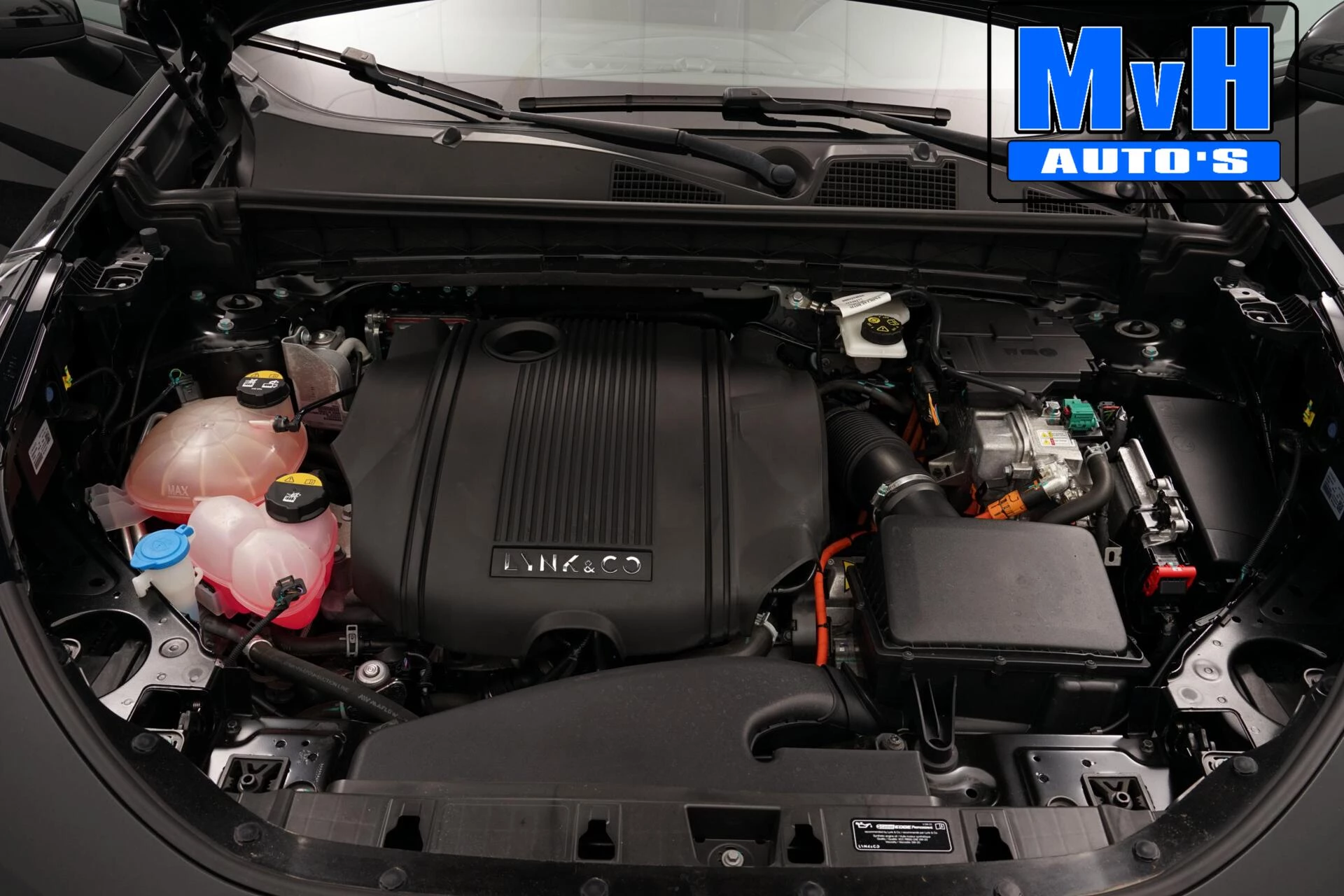 Hoofdafbeelding Lynk & Co 01