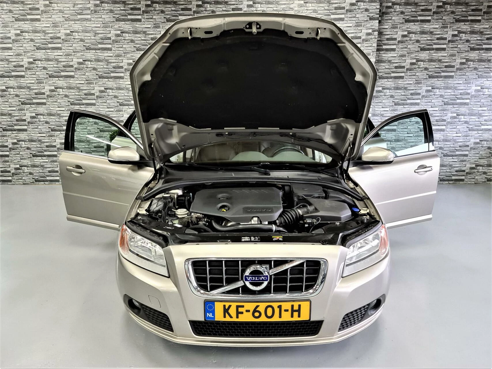 Hoofdafbeelding Volvo V70