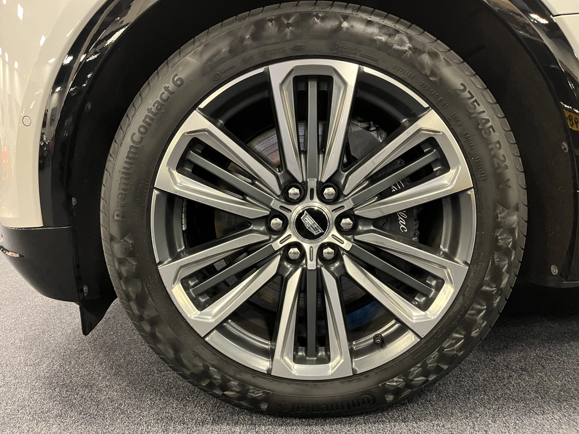 Hoofdafbeelding Cadillac LYRIQ