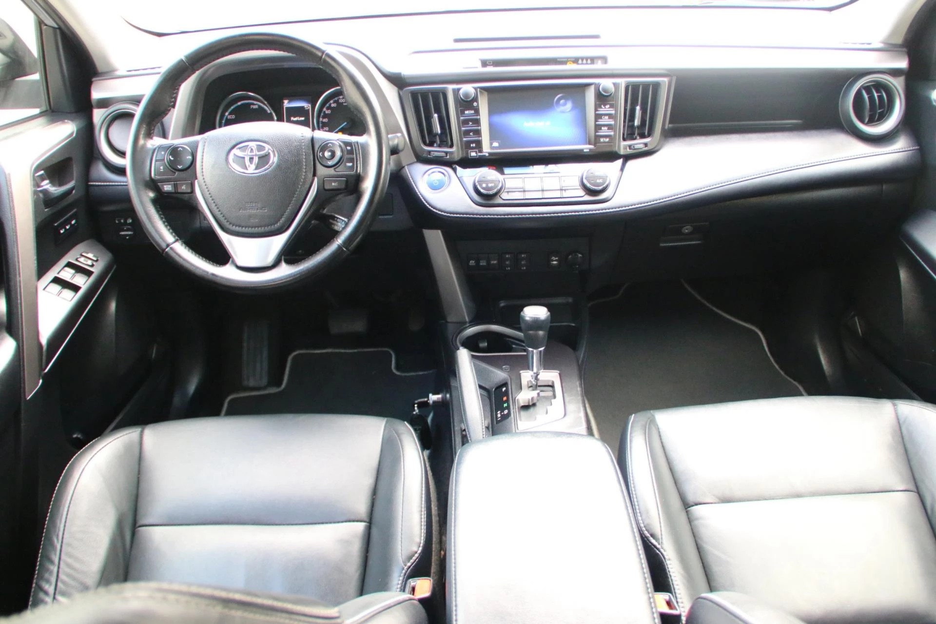 Hoofdafbeelding Toyota RAV4