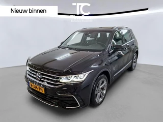 Volkswagen Tiguan 1.4 TSI eHybrid R-Line Automaat | Trekhaak | Cruise control adaptief | Climate control | Apple CarPlay | LED verlichting IQ | parkeersensoren voor en achter | Achteruitrijcamera
