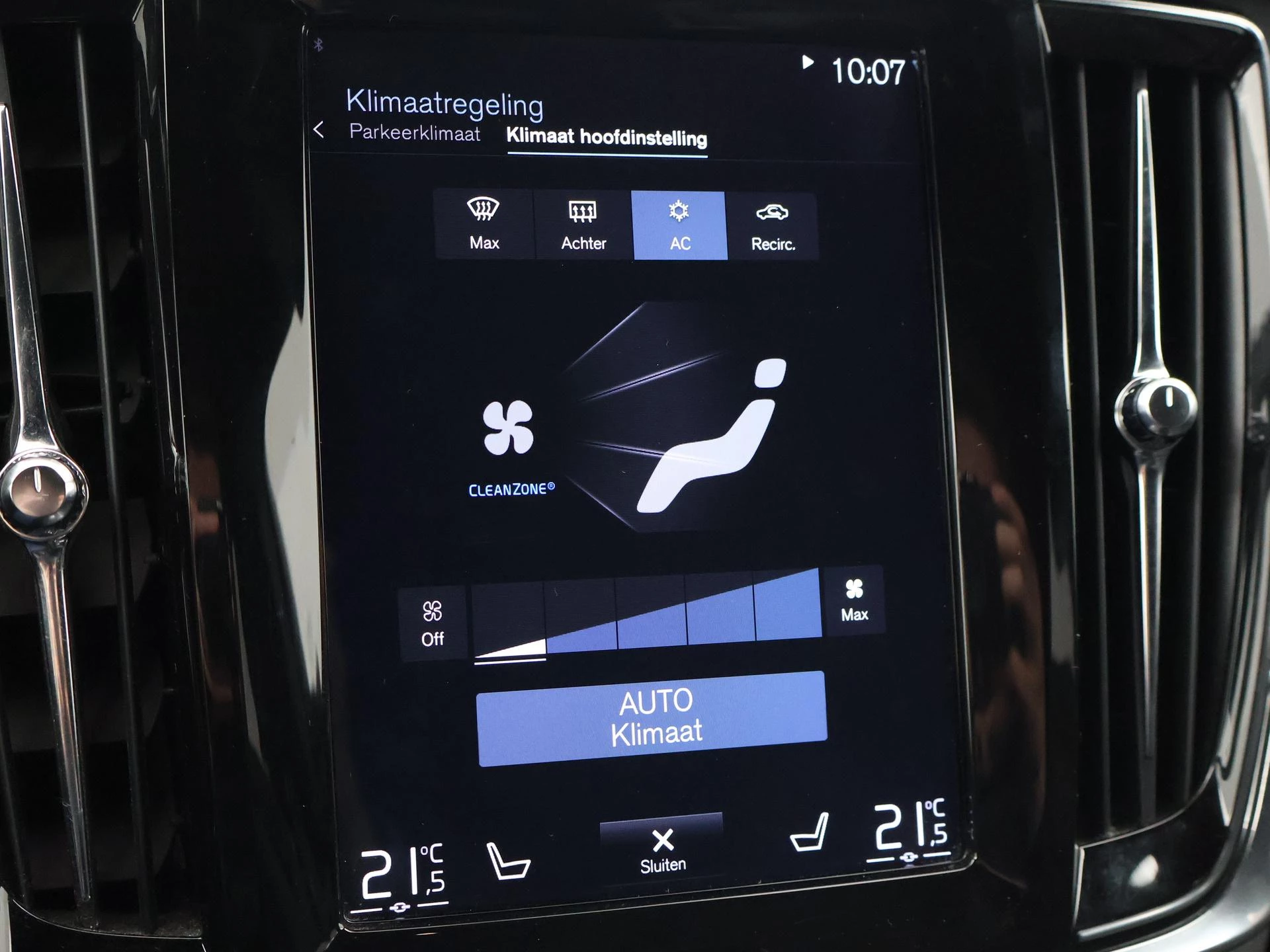 Hoofdafbeelding Volvo V90