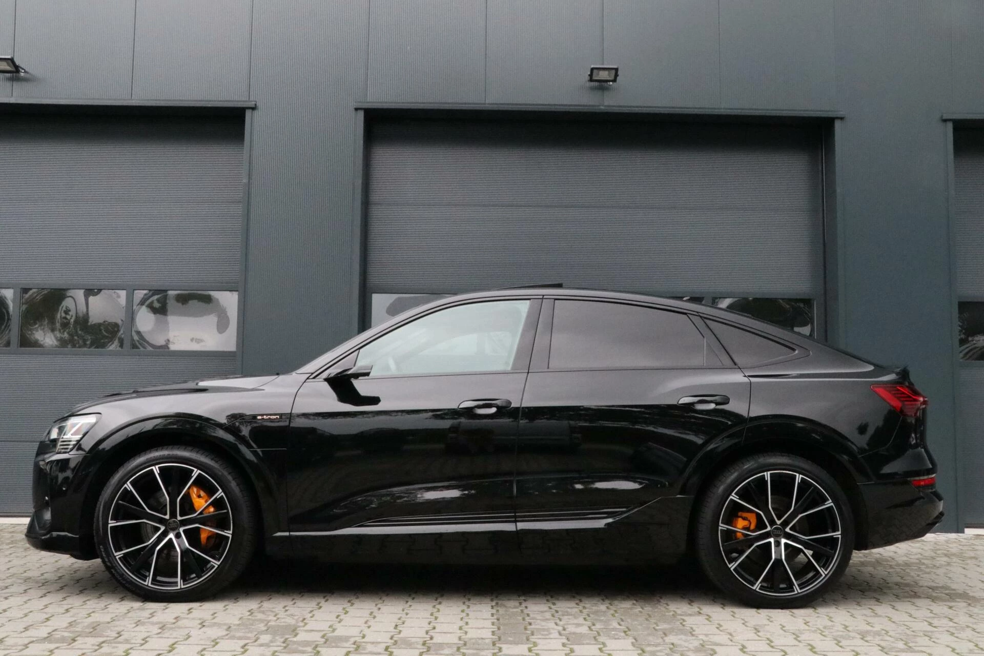 Hoofdafbeelding Audi e-tron