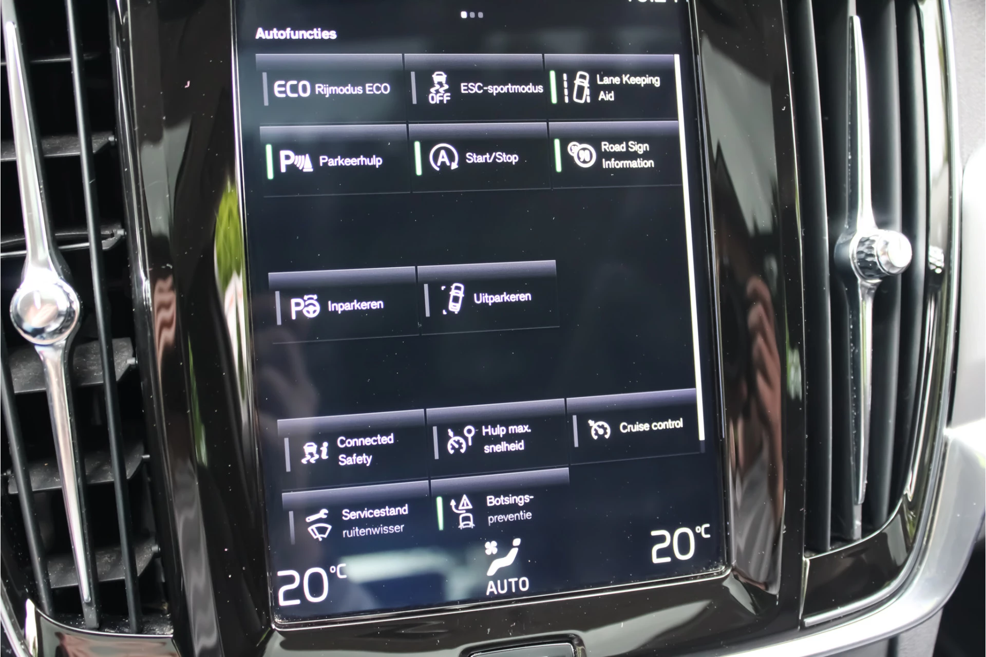 Hoofdafbeelding Volvo V90