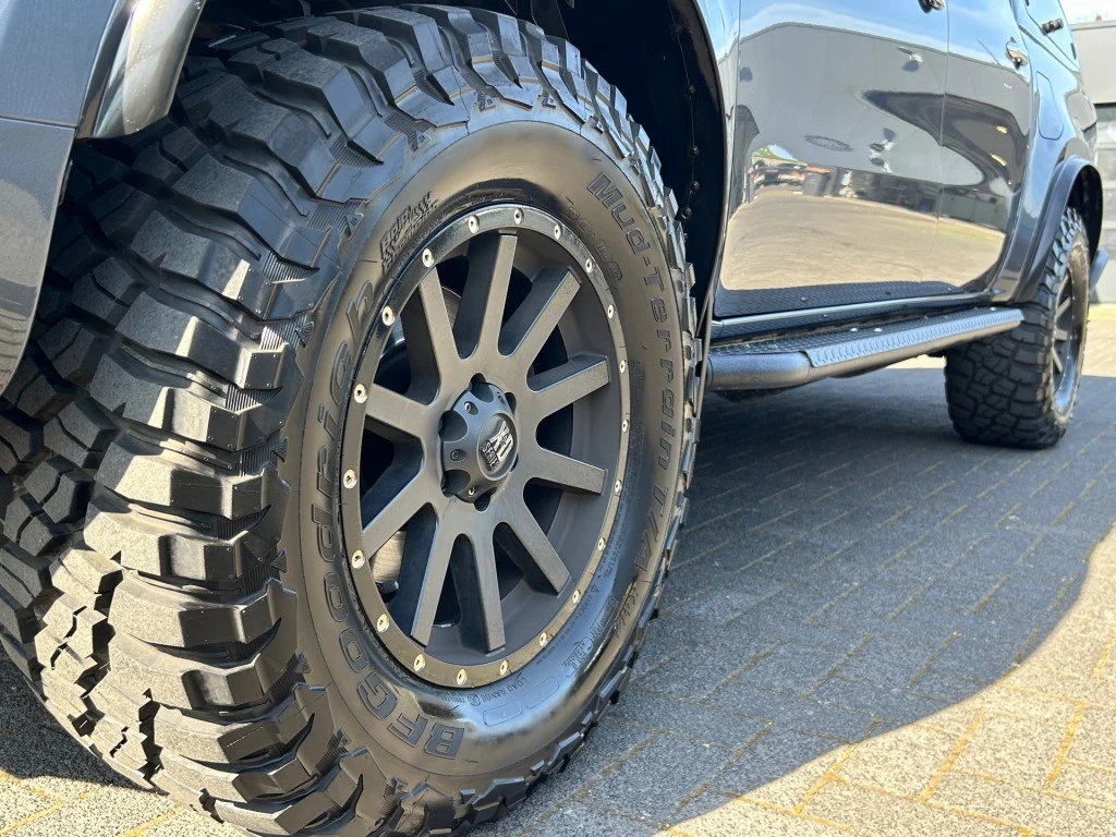 Hoofdafbeelding Mercedes-Benz X-Klasse
