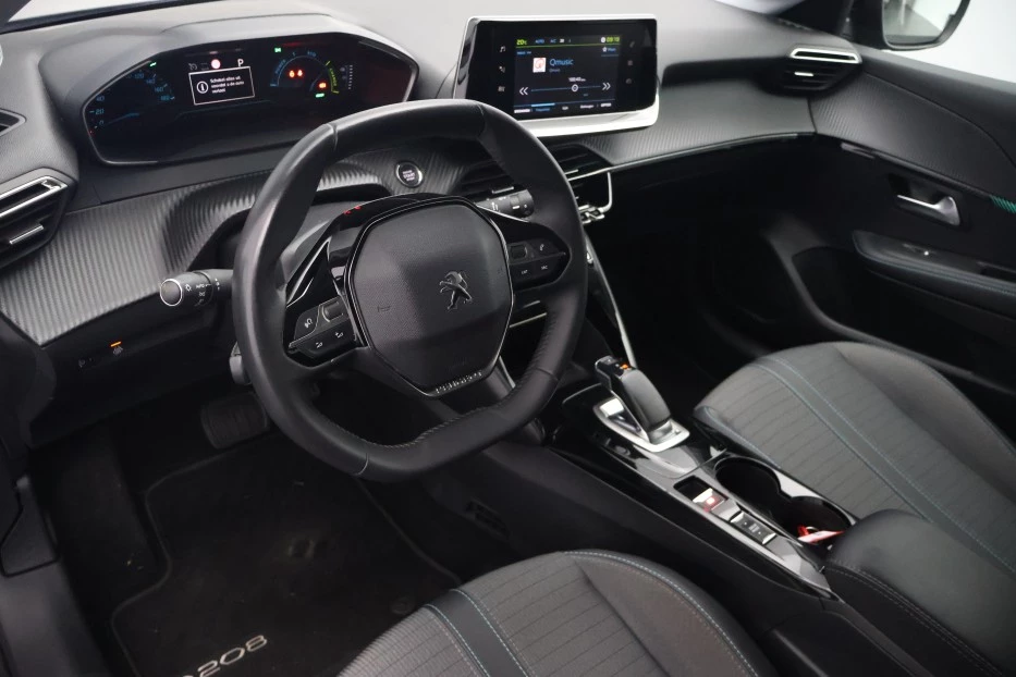 Hoofdafbeelding Peugeot e-208