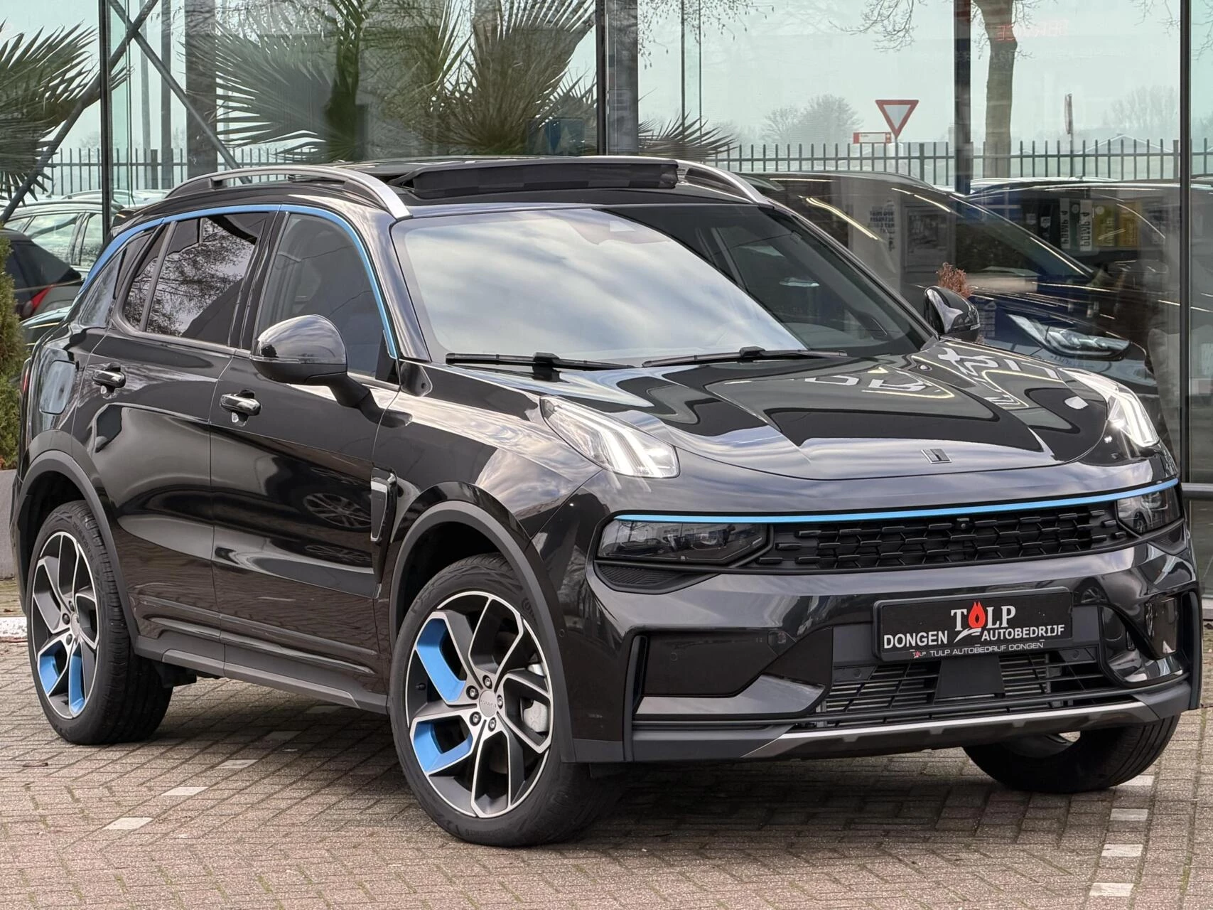 Hoofdafbeelding Lynk & Co 01