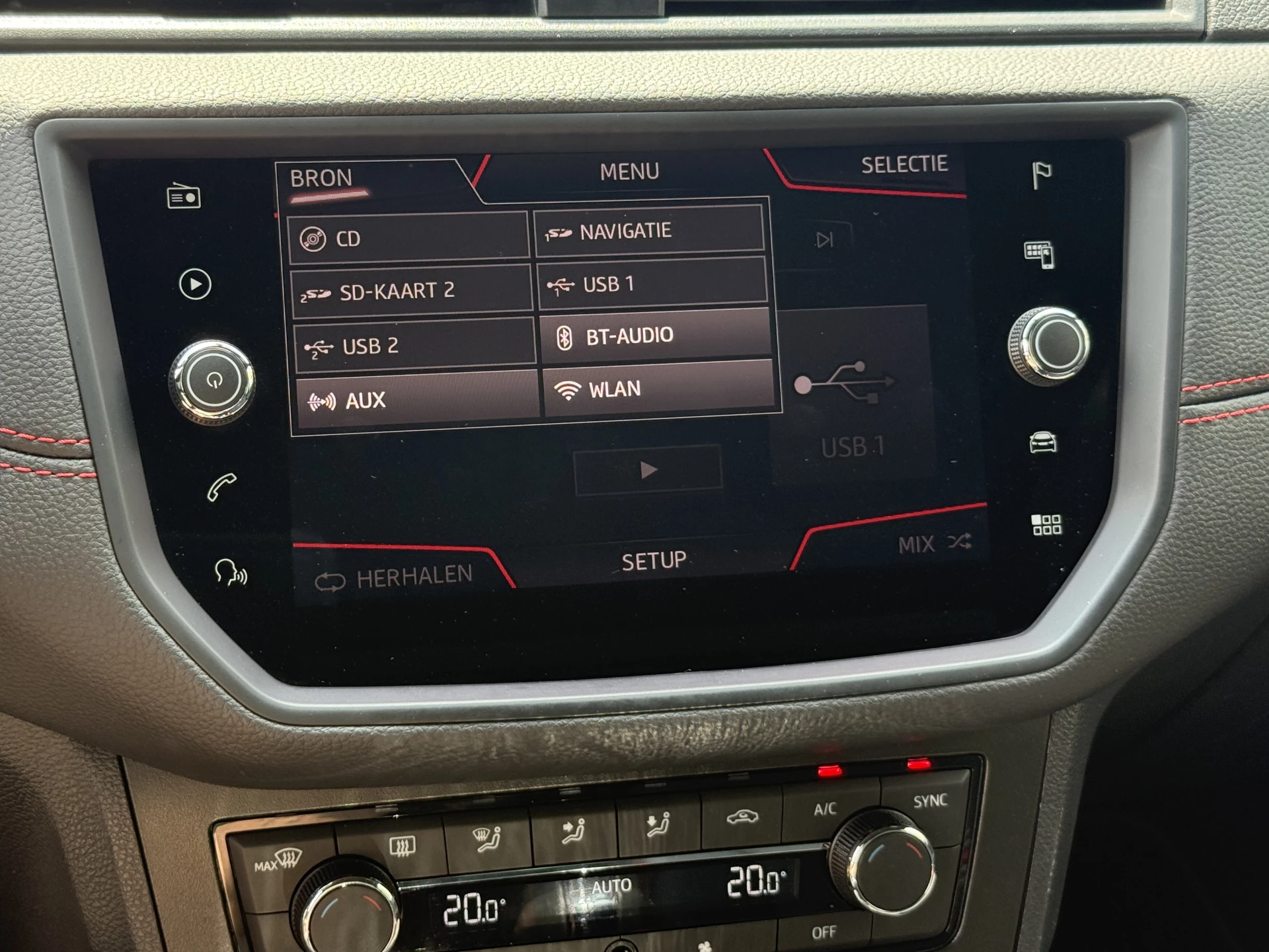 Hoofdafbeelding SEAT Arona