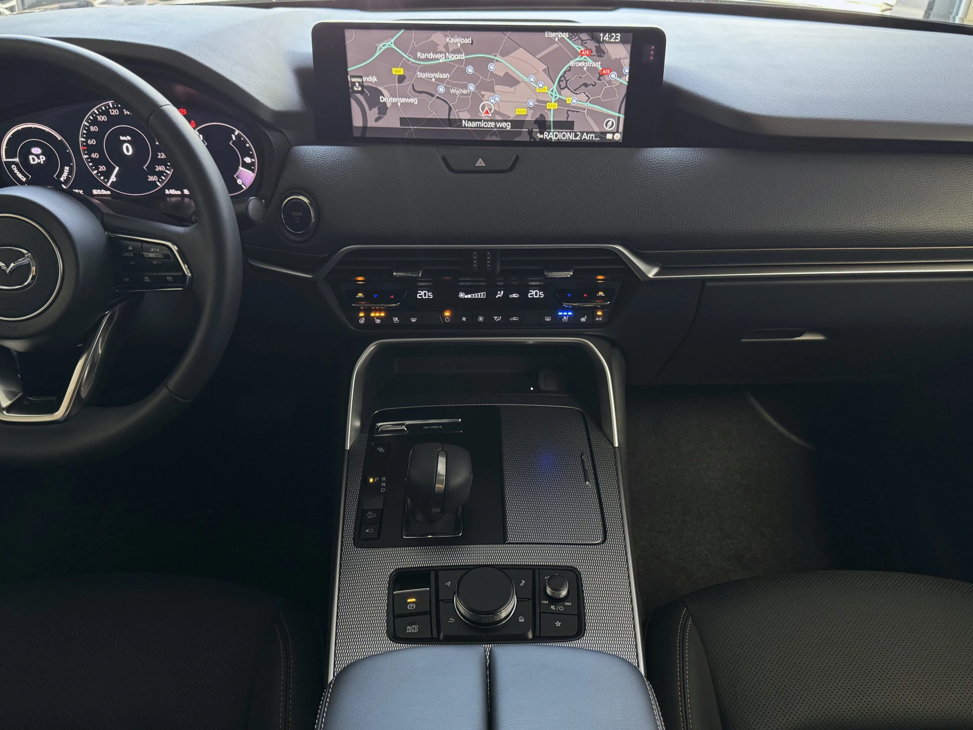 Hoofdafbeelding Mazda CX-60