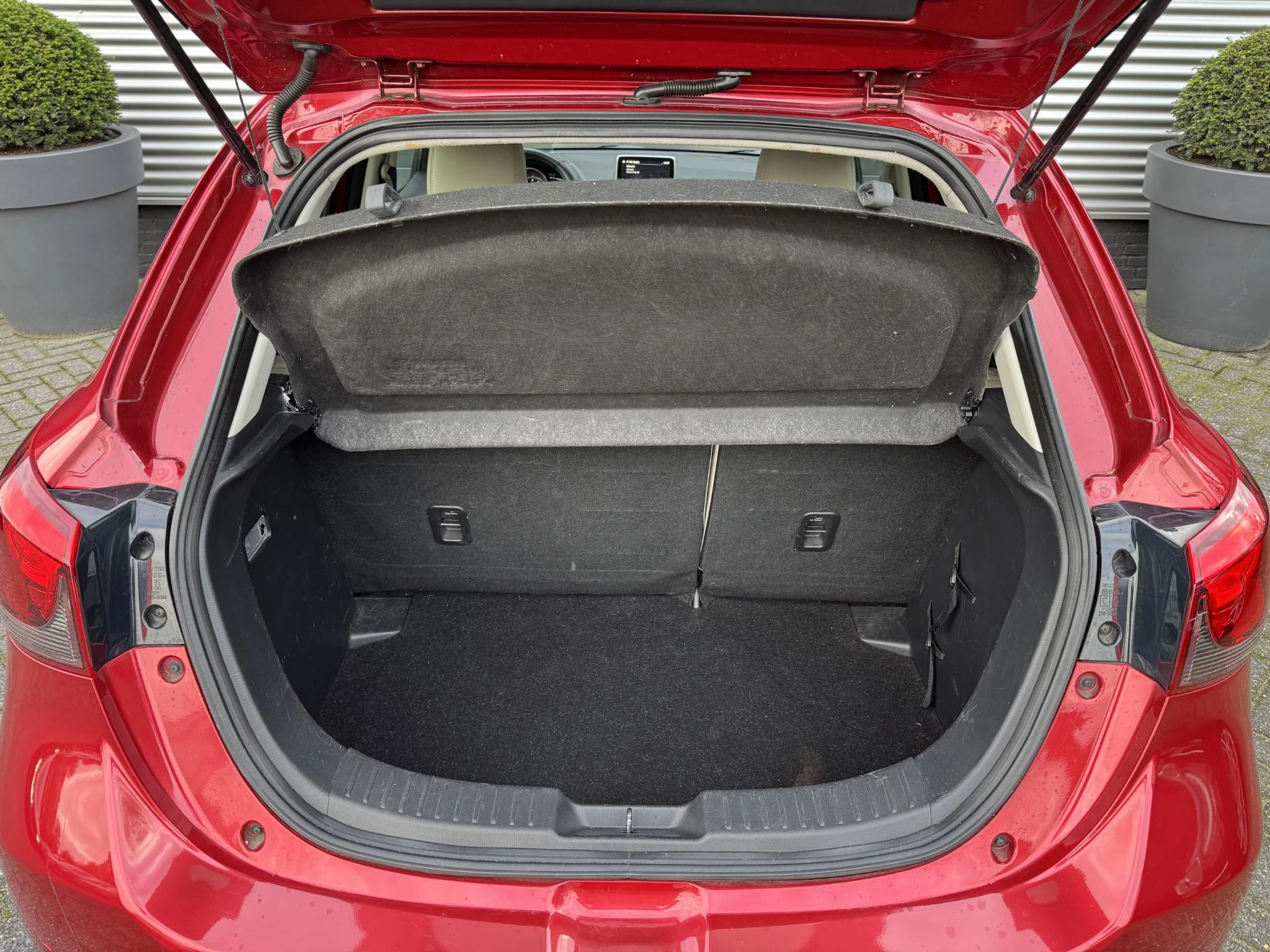 Hoofdafbeelding Mazda 2