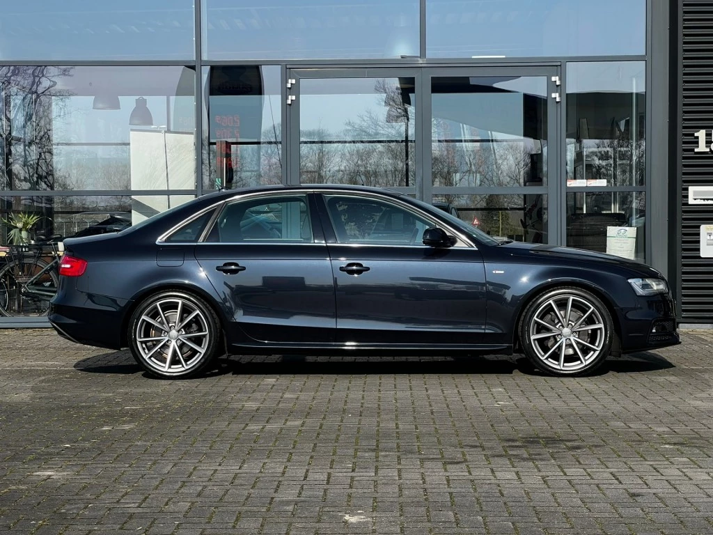 Hoofdafbeelding Audi A4