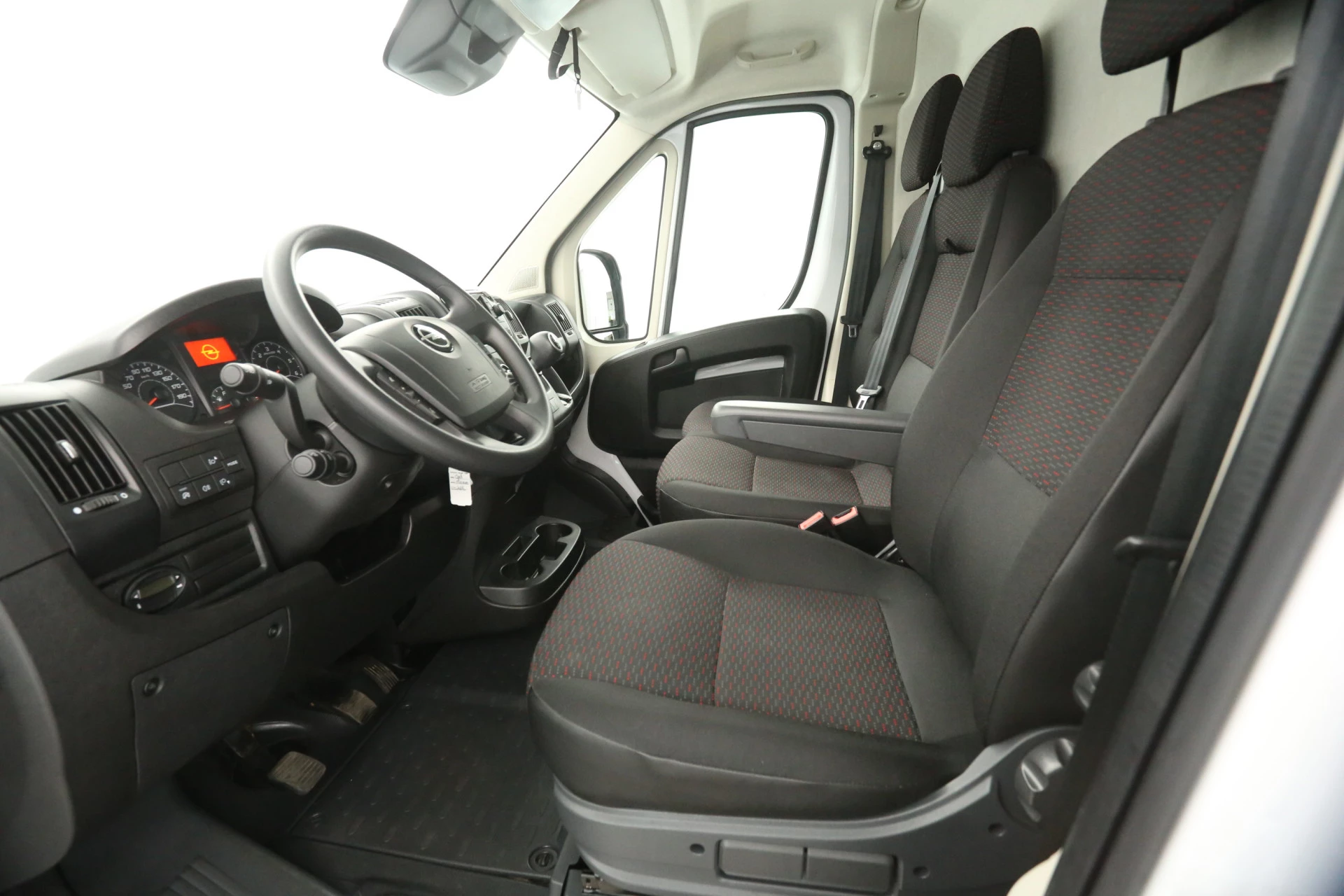 Hoofdafbeelding Opel Movano