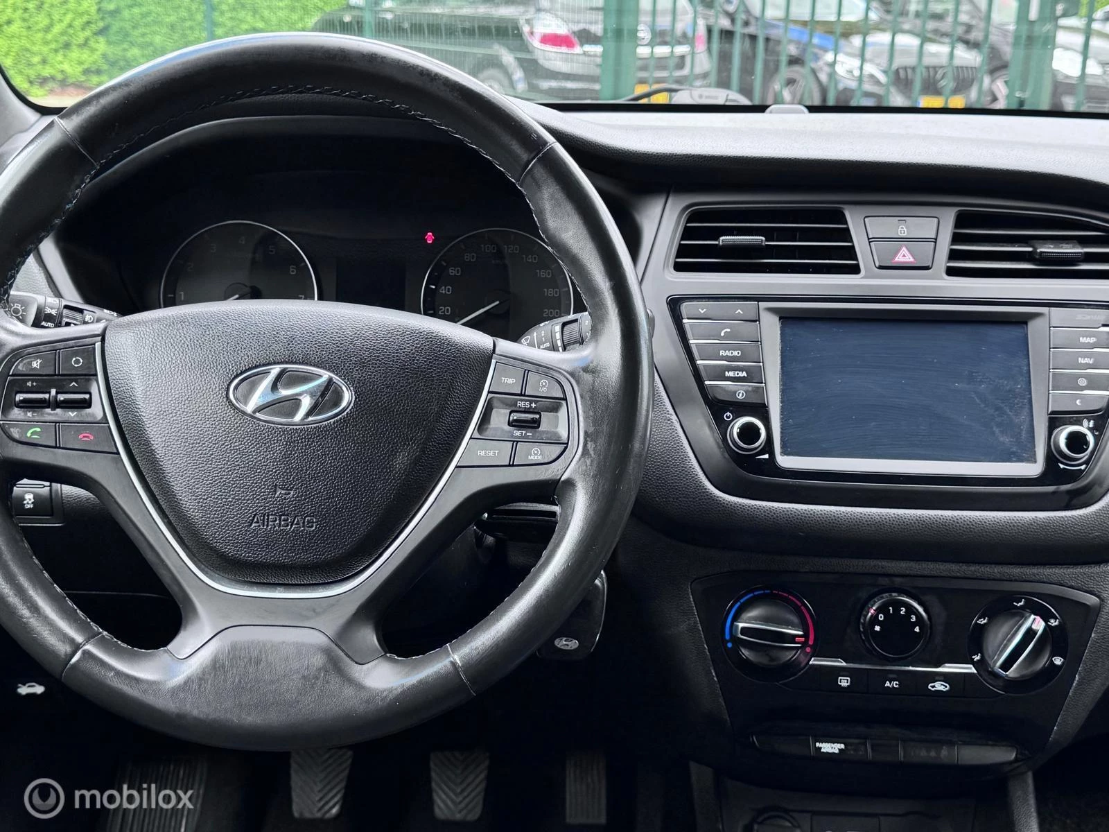 Hoofdafbeelding Hyundai i20