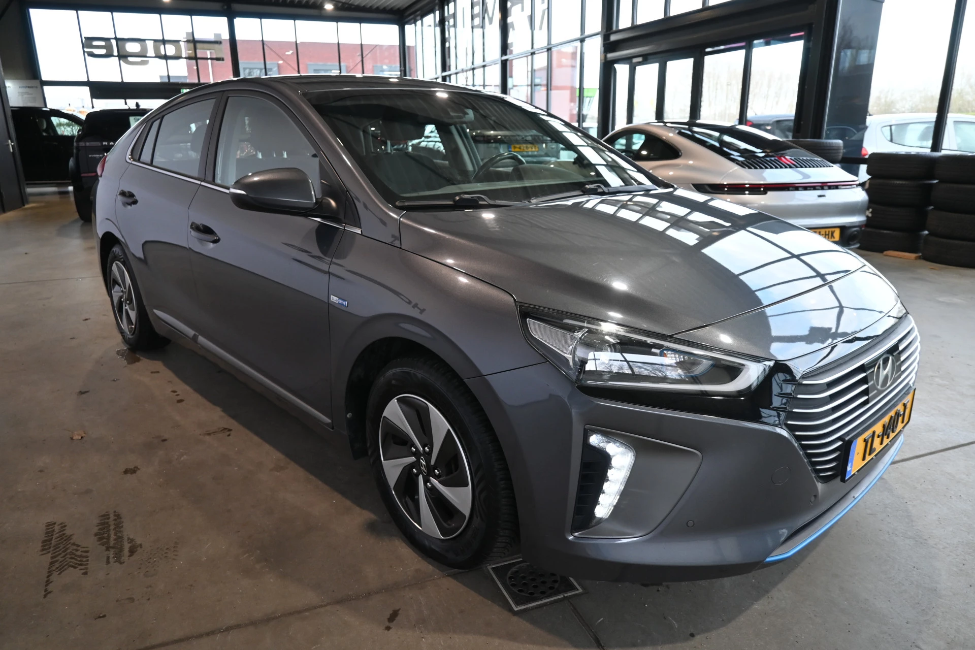 Hoofdafbeelding Hyundai IONIQ