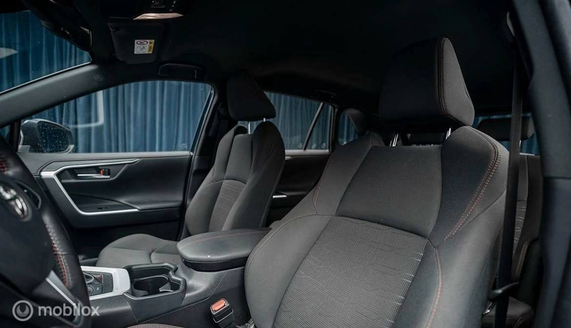 Hoofdafbeelding Toyota RAV4