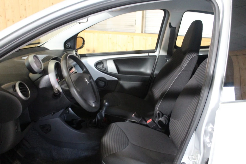 Hoofdafbeelding Peugeot 107