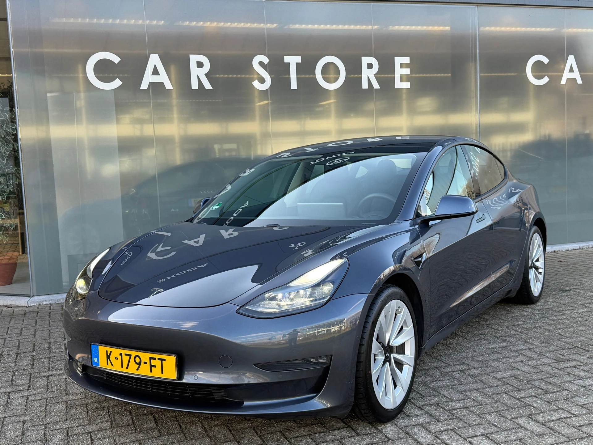 Hoofdafbeelding Tesla Model 3