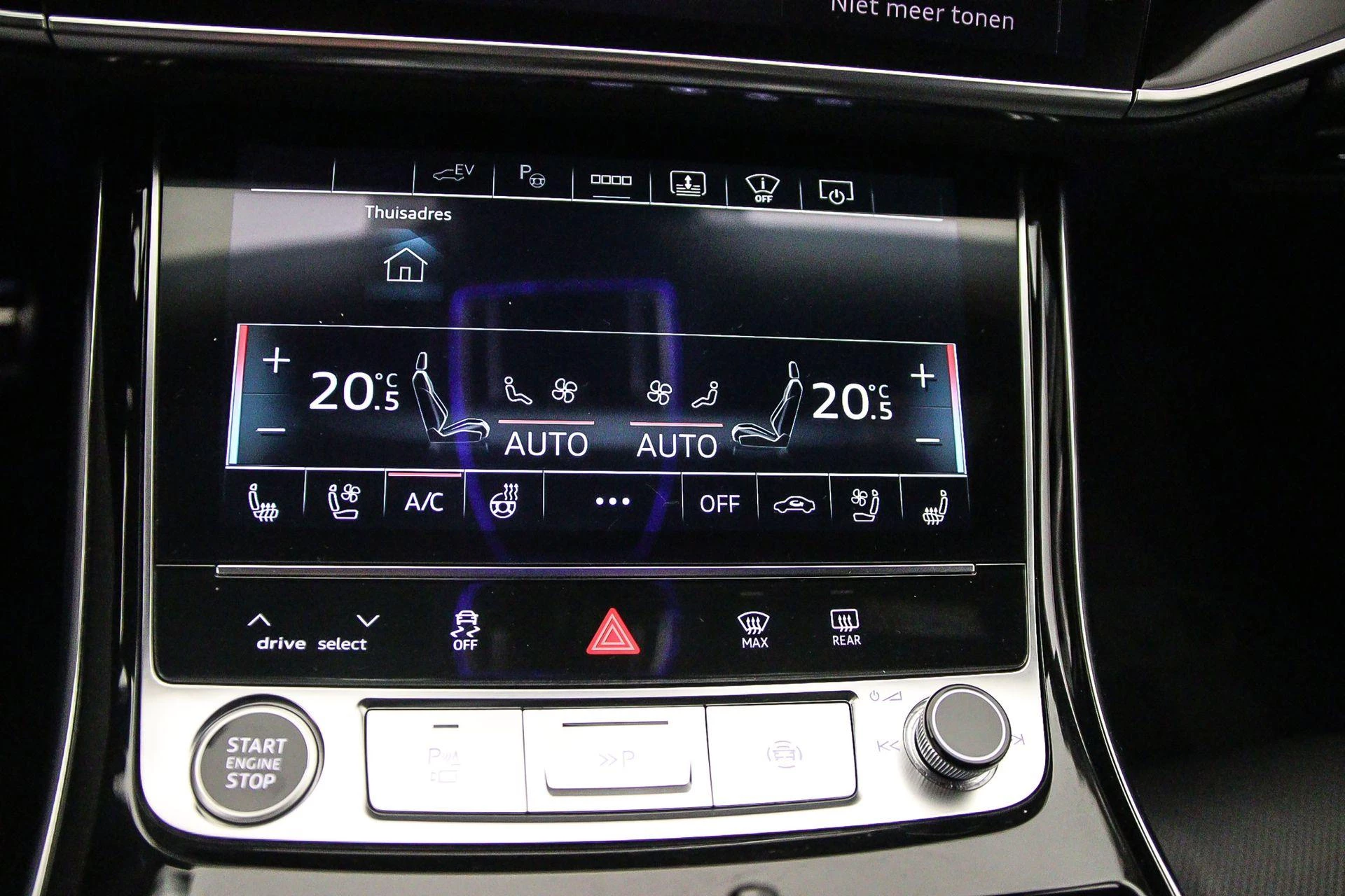Hoofdafbeelding Audi A8