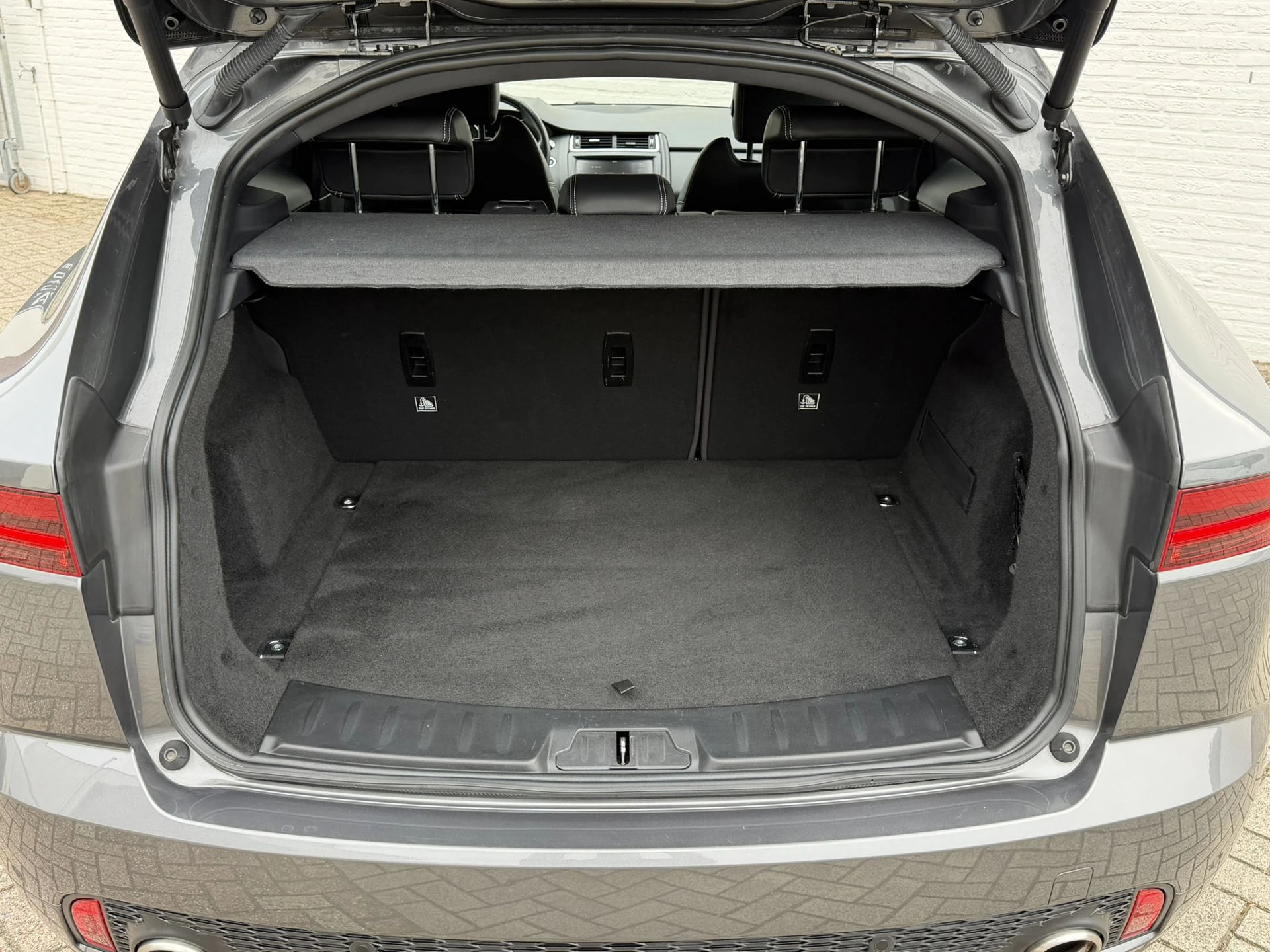 Hoofdafbeelding Jaguar E-PACE