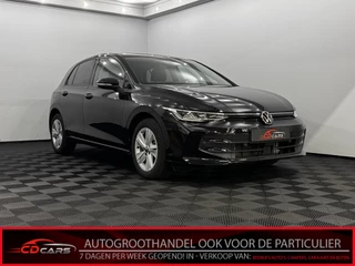 Volkswagen Golf 1.5 TSI Life Clima, Apple carplay,  Parkeersensoren, Stoelverwarming, Sfeerverlichting, Led, Keyless start, 2 jaar garantie